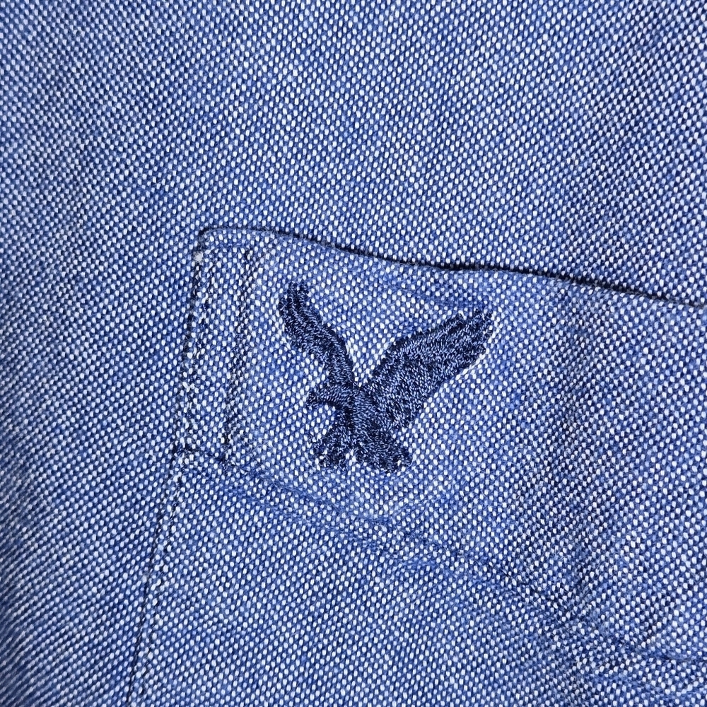 American Eagle Outfitters Classic Fit Men's Blue Medium Button-Down Shirt - Picture 4 of 10